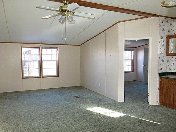 3rd image of 606 S Park Ave