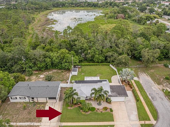 3rd image of 840 Karen Dr