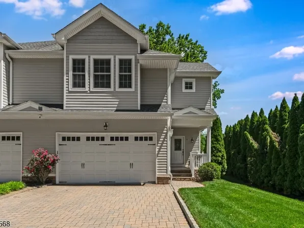 8 West Court, Westfield Town, NJ 07090