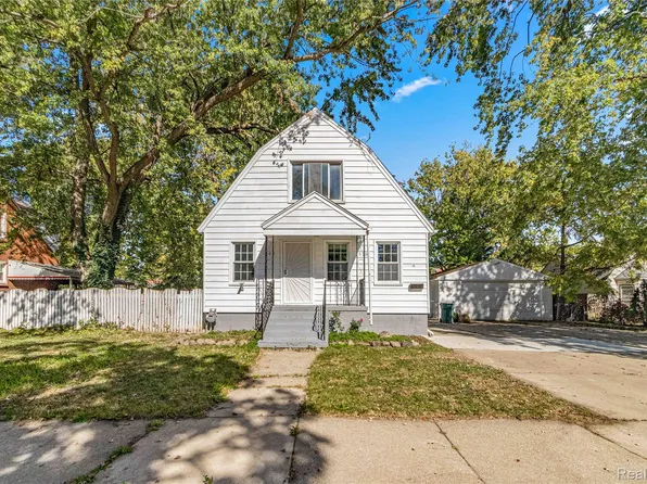 1558 College Ave, Lincoln Park, MI 48146