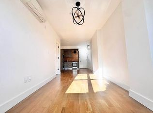 826 Saint Johns Pl APT 3F, Brooklyn, NY 11216