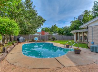 1500 Barclay Rd, Oklahoma City, OK 73120