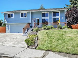 19745 Stavanger Loop NE, Poulsbo, WA 98370