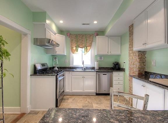 4th image of 311 N 22nd St