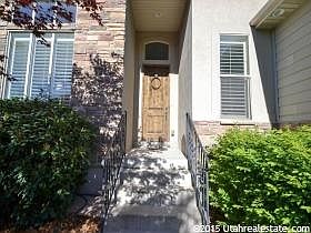5th image of 10382 S McKinley Park Pl