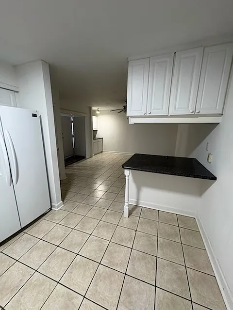Building Photo - 400 Sunrise Dr #10