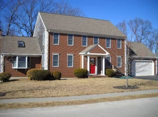 31 Weyfair Path, Weymouth, MA 02190