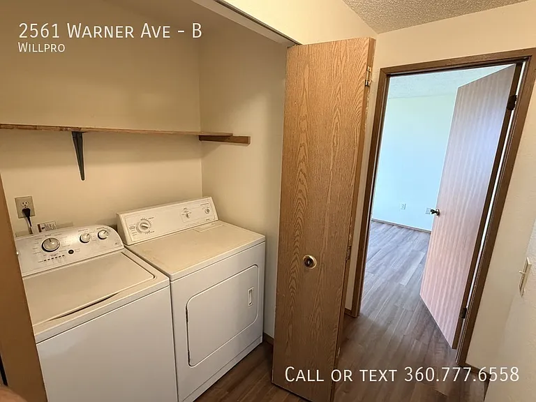 2561 Warner Ave #B — Photo 13