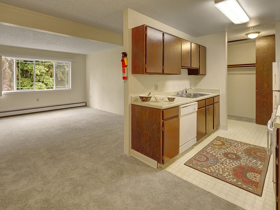 Taiga Apartment - Kitchen