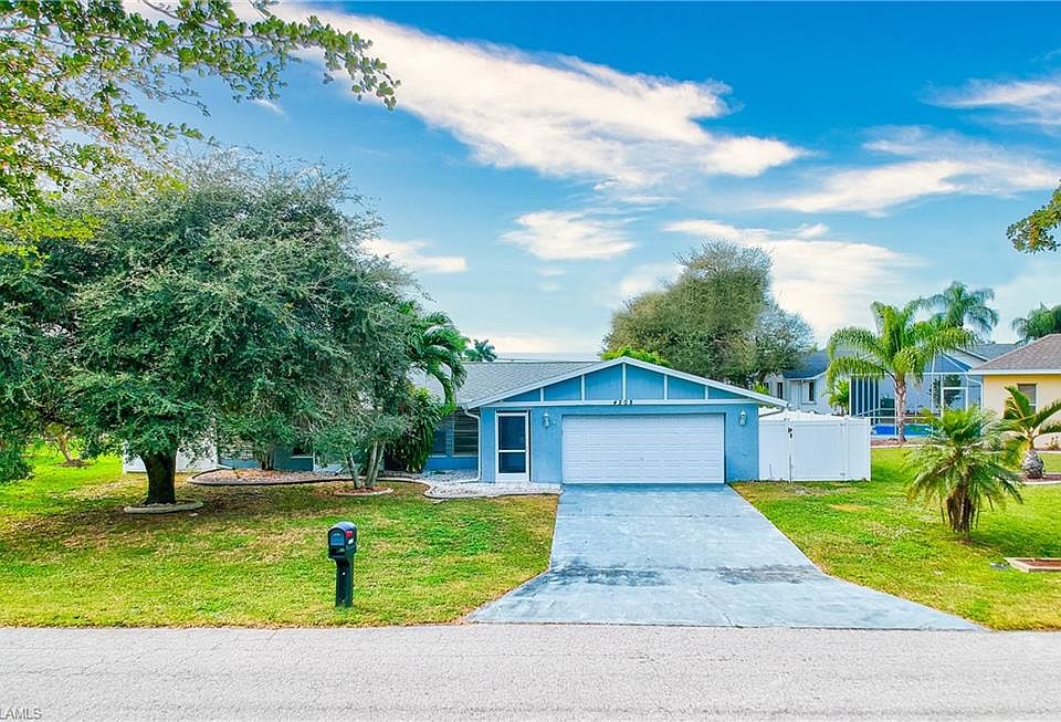 1st image of 4208 SW Santa Barbara Pl