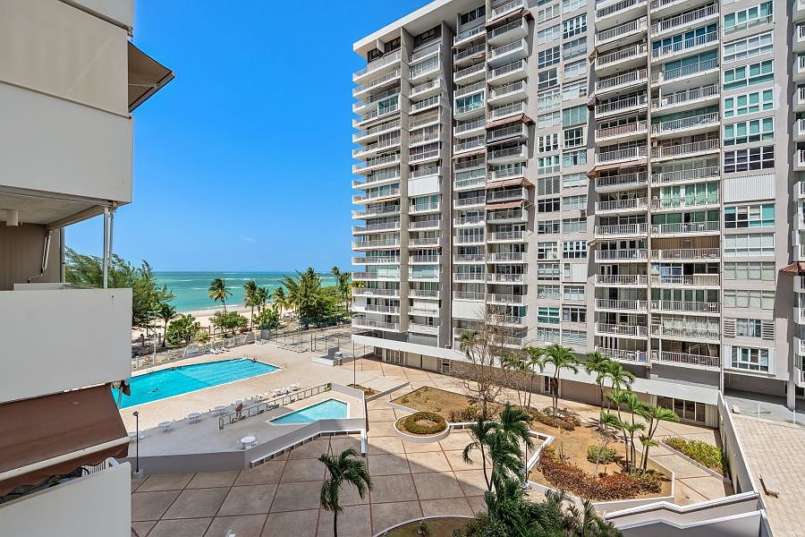 1st image of Torre 2 5859 Ave