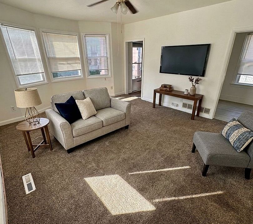 1st image of 1818 N Pulaski St #1