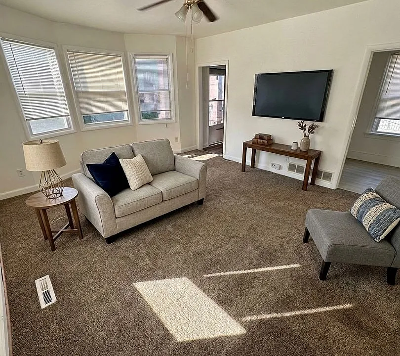 1818 N Pulaski St #1