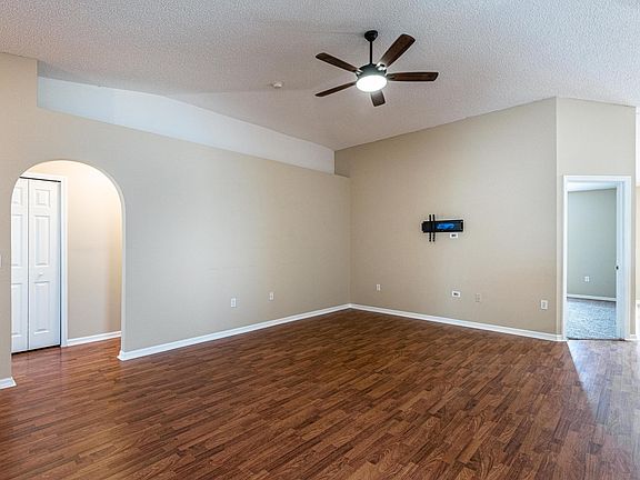 5th image of 1718 Dartmouth Dr