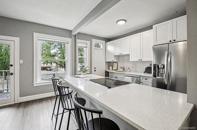 1st image of 1376 N Pearl St #109-1