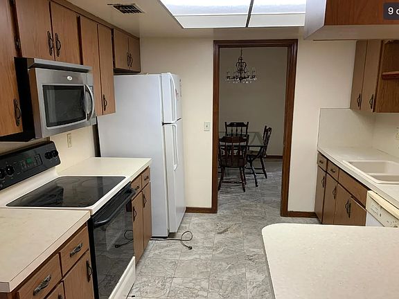 3rd image of 1806 Pinar Ct