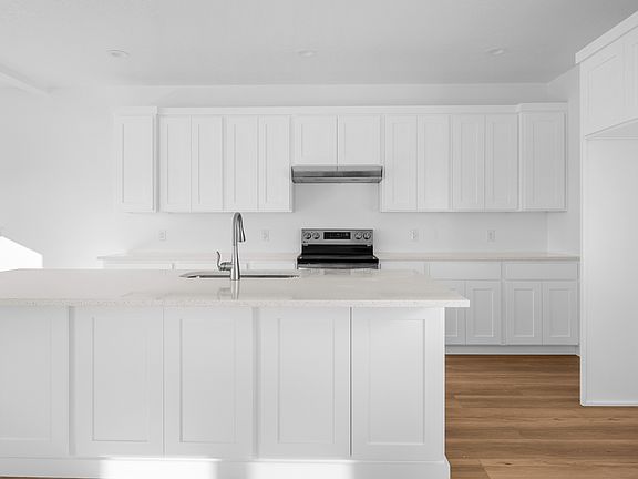 4th image of 1446 W 600 N #Ge05