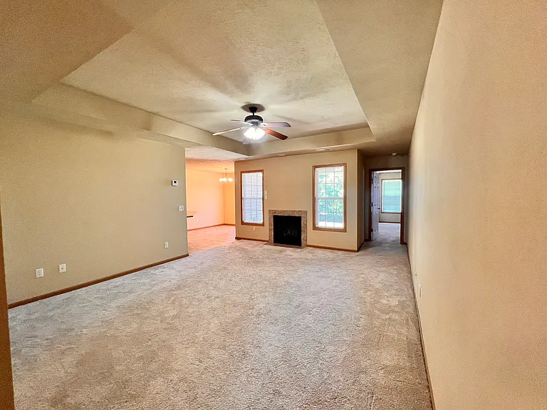 2248 E Timber Oak St — Photo 8