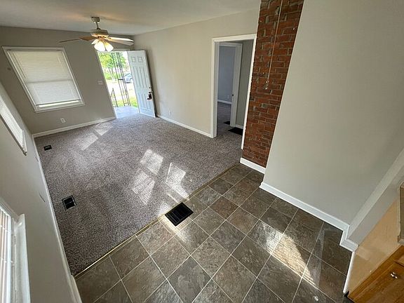 3rd image of 1273 Weller Ave