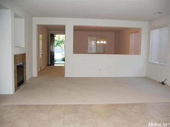5th image of 1312 Paddington Way
