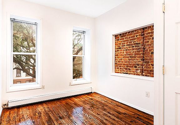 3rd image of 335 Macon St #3