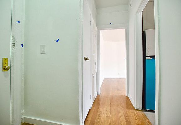 4th image of 50 Vermilyea Ave #25