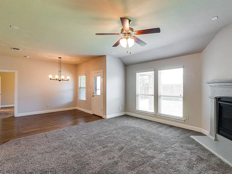 3801 Tunstall Dr — Photo 10