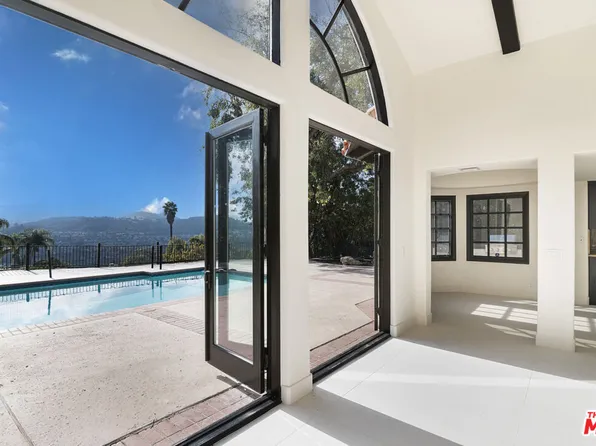 24362 Park Granada, Calabasas, CA 91302