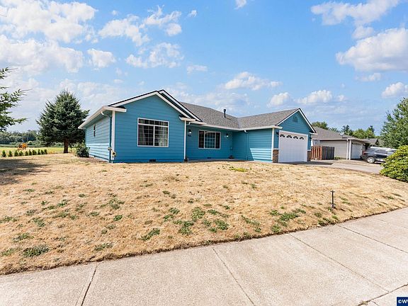 5th image of 904 Isabel Dr