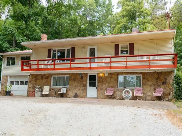 15992 Hatchery Rd, Senecaville, OH 43780