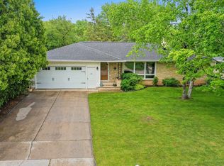 159 Custer Ct, Green Bay, WI 54301