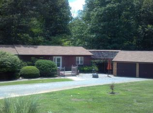 806 Bluewater Dr, Moneta, VA 24121