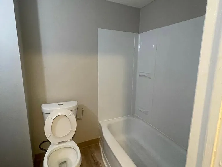 935 Vandever Ave #3 — Photo 4