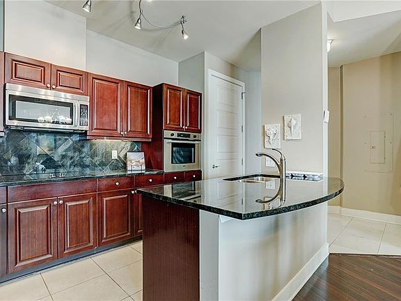 5th image of 801 E Beach Dr Unit Bc2508