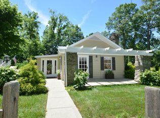 113 1/2 Beechwood Rd, Fort Mitchell, KY 41017