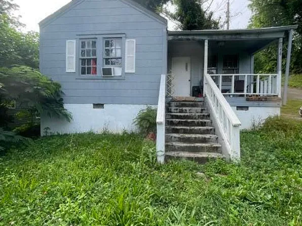 429 Sewanee St, Harriman, TN 37748