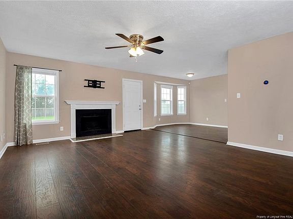 5th image of 211 Buckeye Dr