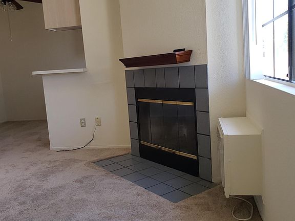 3rd image of 4136 Georgia St
