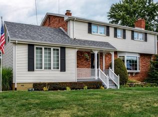 401 Laurel Hill Rd, Allison Park, PA 15101