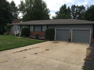 14301 W 92nd Ter, Lenexa, KS 66215