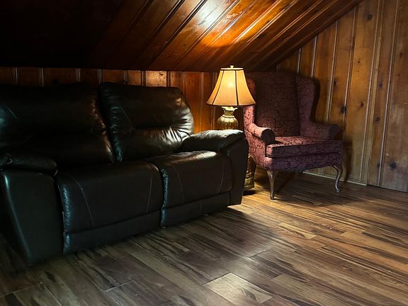 2nd image of 46 N Henderson Ave #2