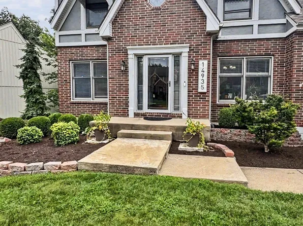 14935 W 76th St, Lenexa, KS 66216