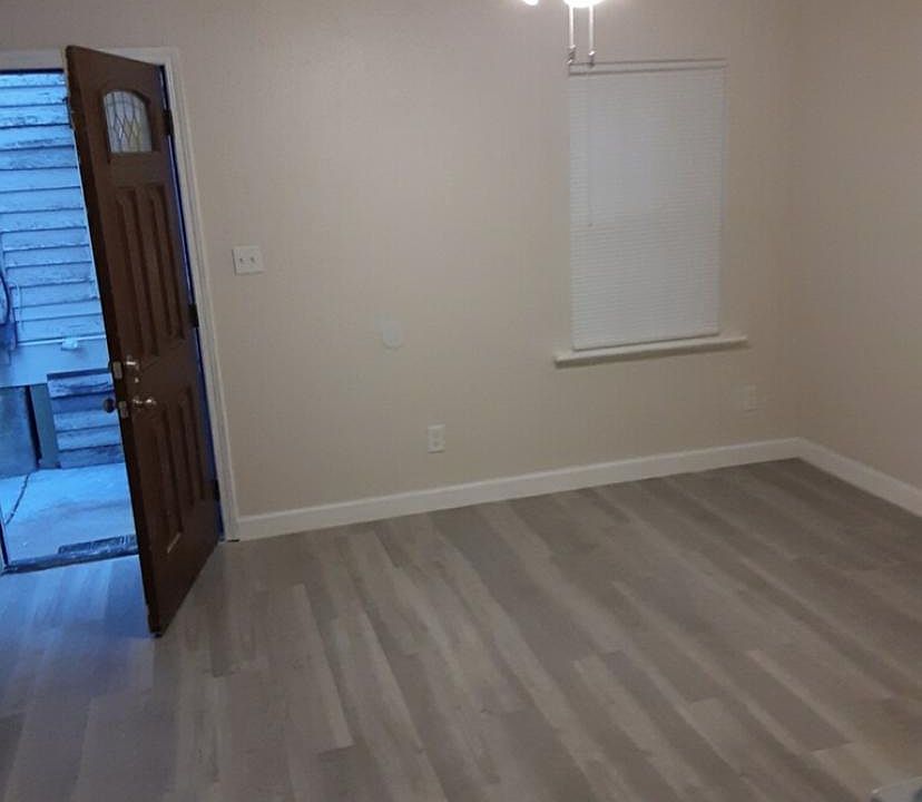 2nd image of 1806 Church St #4