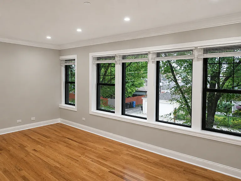 3053 N Leclaire Ave #2S — Photo 2