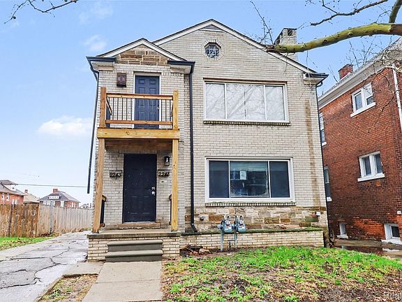 2nd image of 2241-2243 Clairmount St