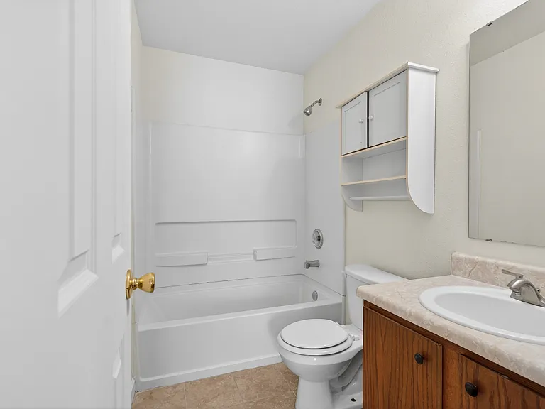 458 Settlers Ridge Dr — Photo 14