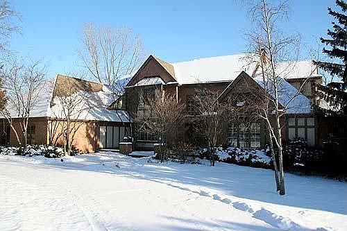 1st image of 3173 Chestnut Run Dr