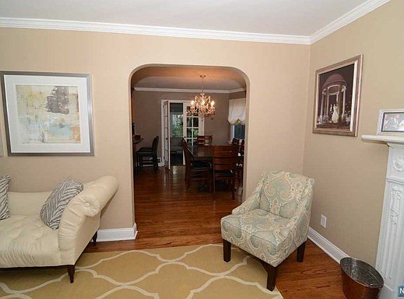 3rd image of 9-12 Fairhaven Pl #1X