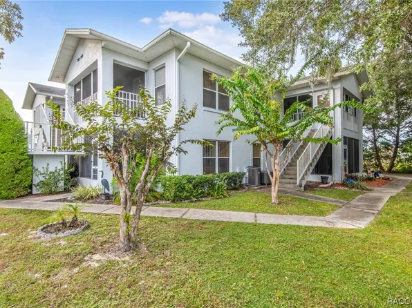 951 SE Mayo Dr, Crystal River, FL 34429