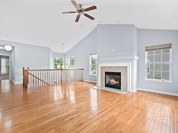 3rd image of 151 Fountain Grass Cir